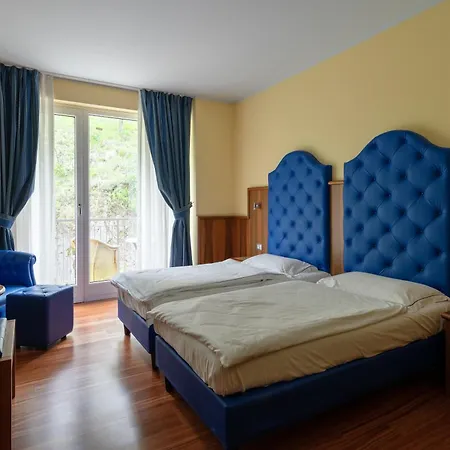 Internazionale 4* トッリ・デル・ベーナコ