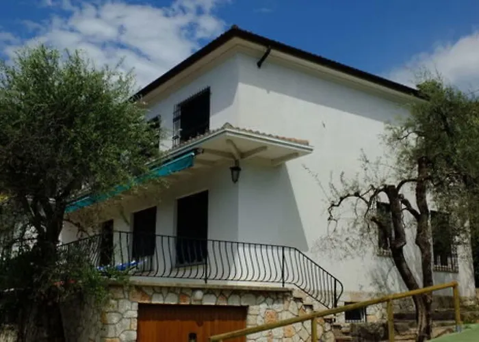 Internazionale 4* トッリ・デル・ベーナコ