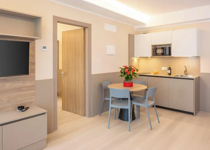 Internazionale ホテル 4*