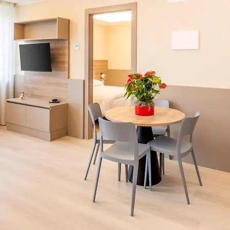 Internazionale Hotel 4*