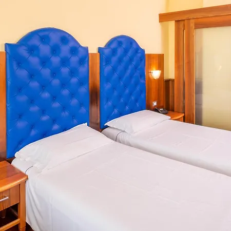 Internazionale Hotel 4*