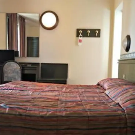 Отель Internazionale Торри-дель-Бенако