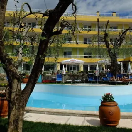 Internazionale 4* Torri Del Benaco