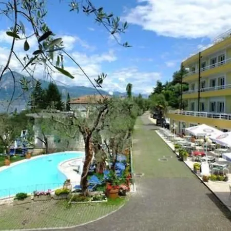 Ξενοδοχείο Internazionale 4*