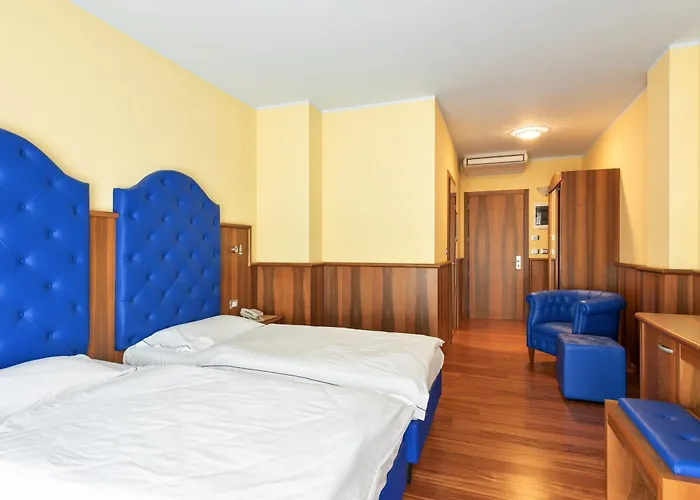 Internazionale Hotel 4*