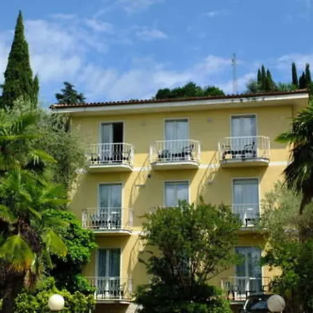 Internazionale 4*